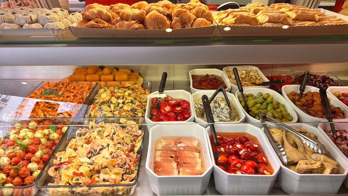 Marcello & Co - Photo 3