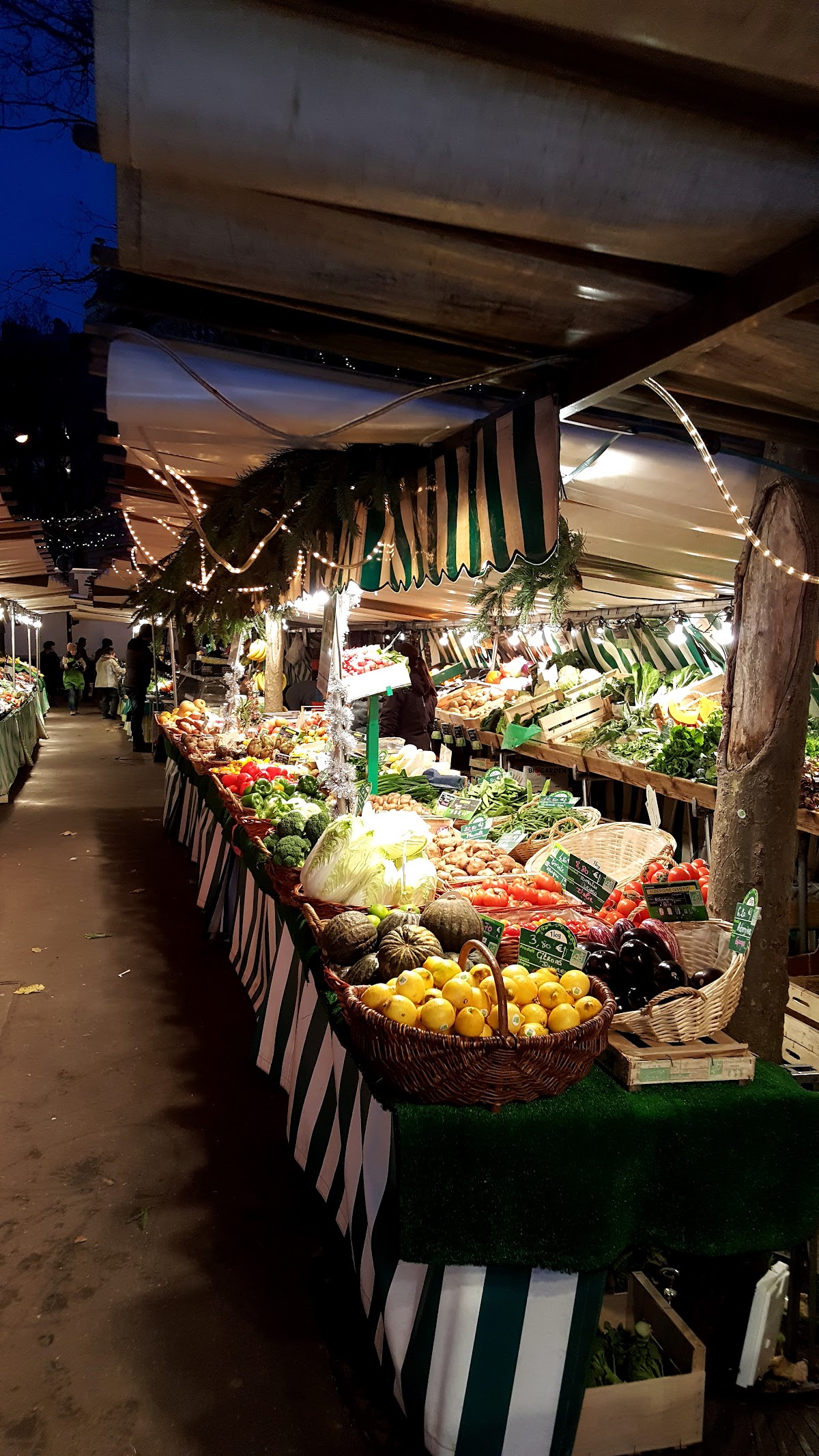 Marché Auteuil - Photo 2