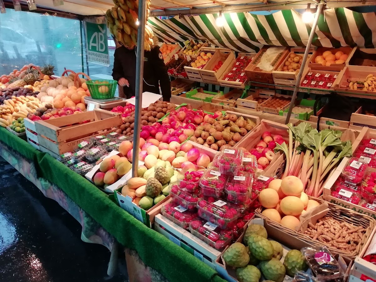 Marché Biologique des Batignolles - Photo 2