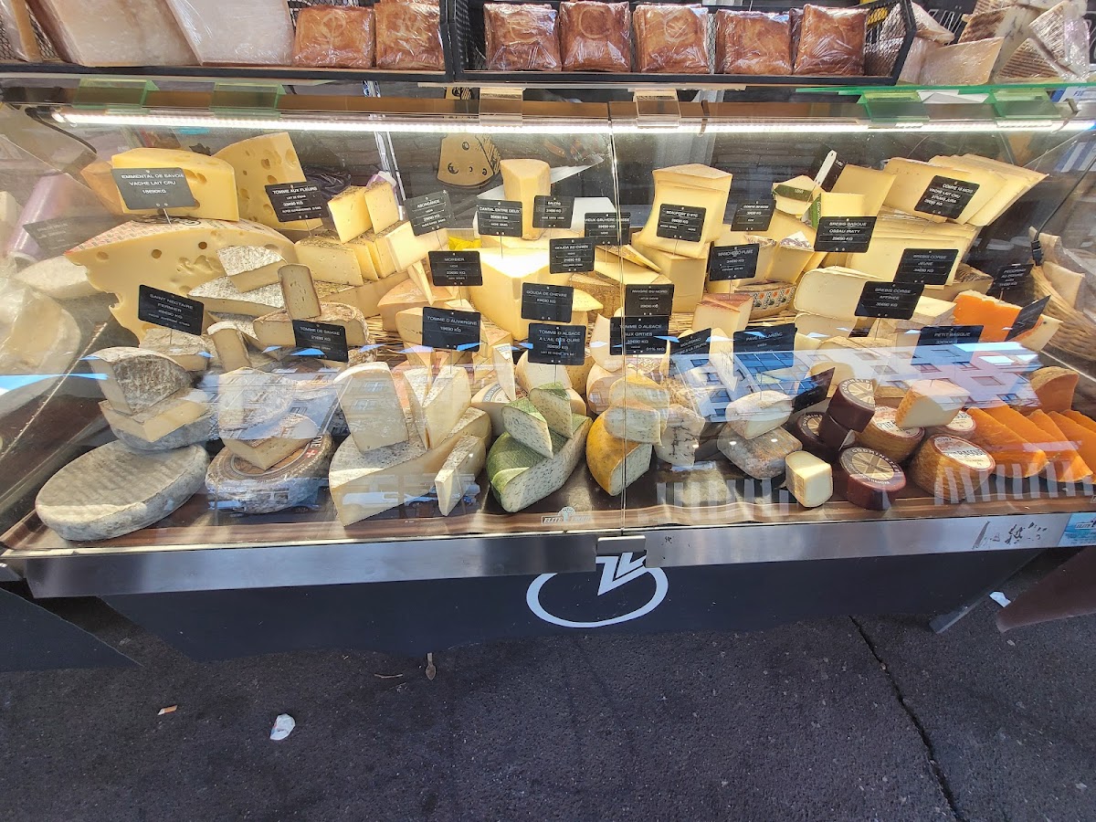 Marché Grenelle - Photo 3