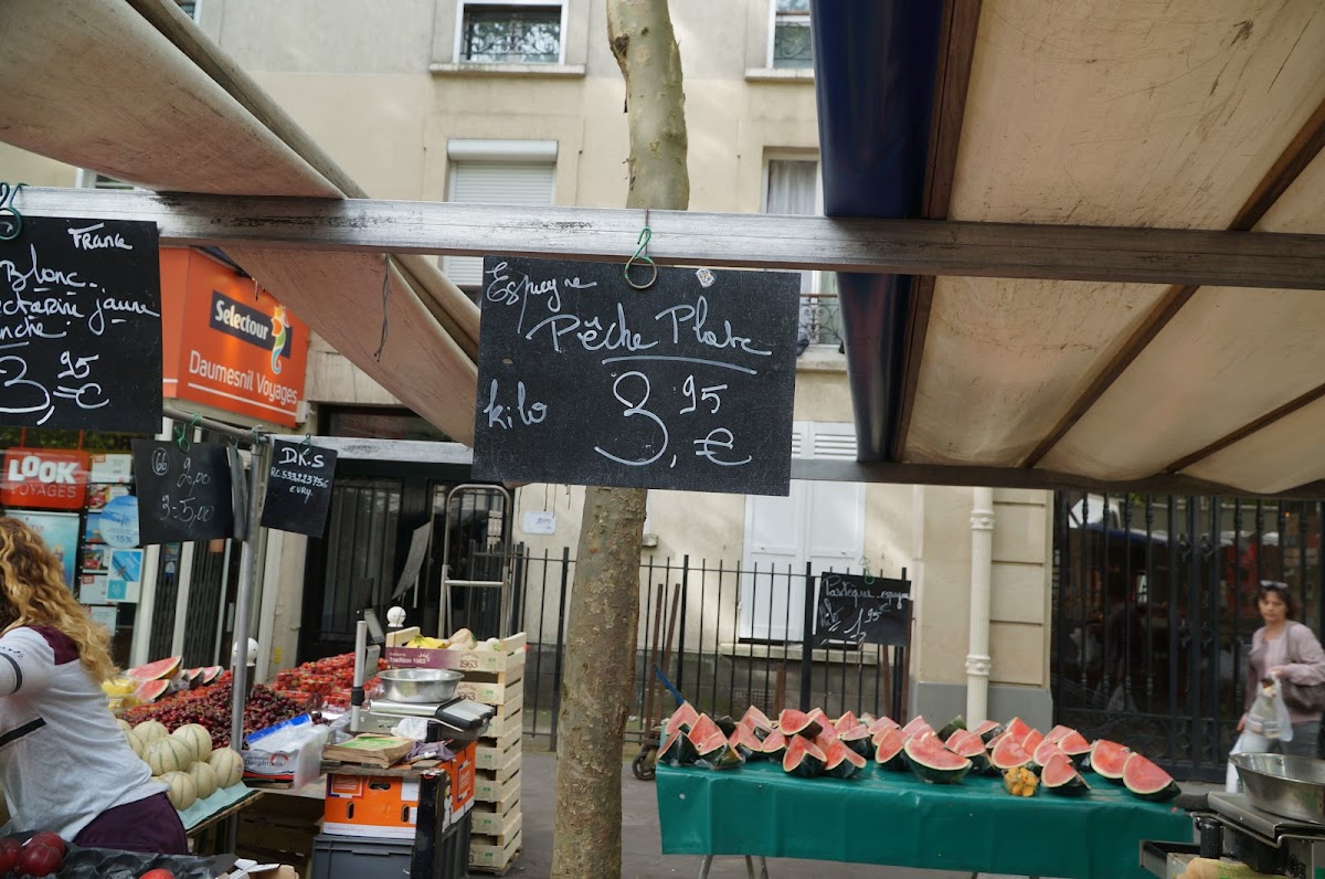 Marché Porte-Dorée - Photo 1
