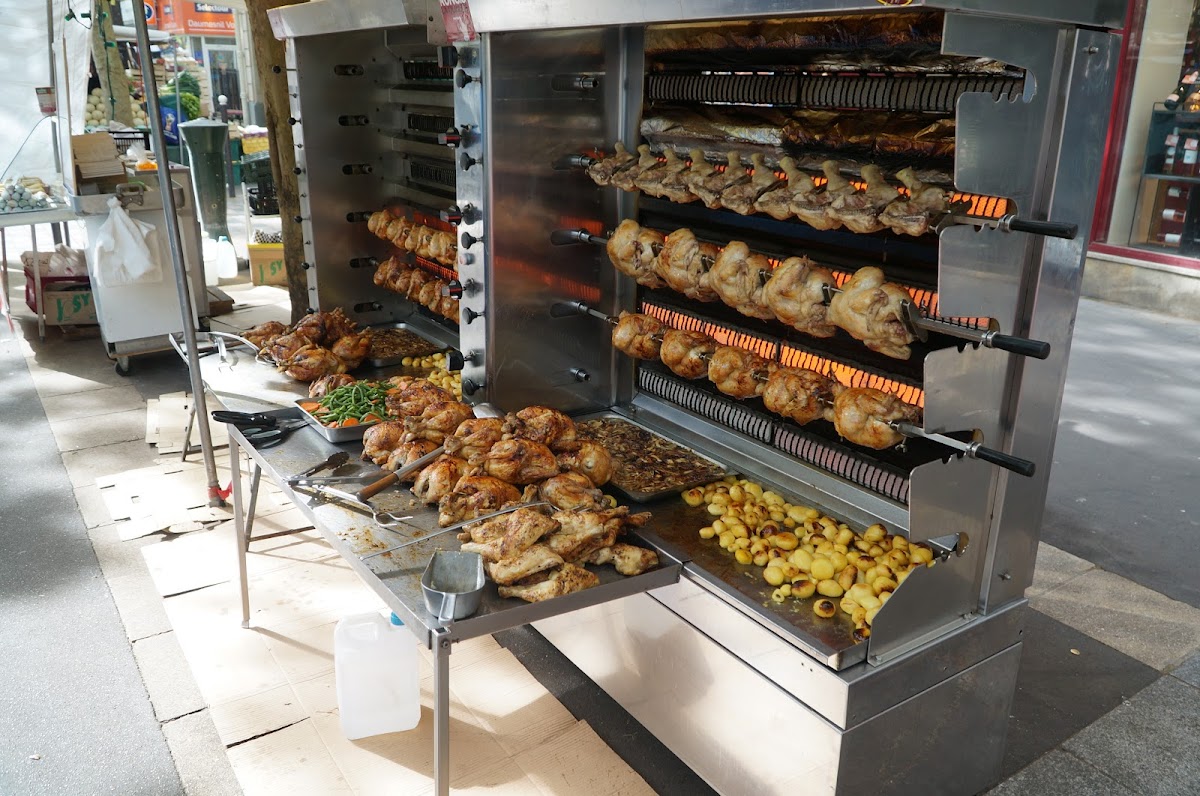 Marché Porte-Dorée - Photo 2