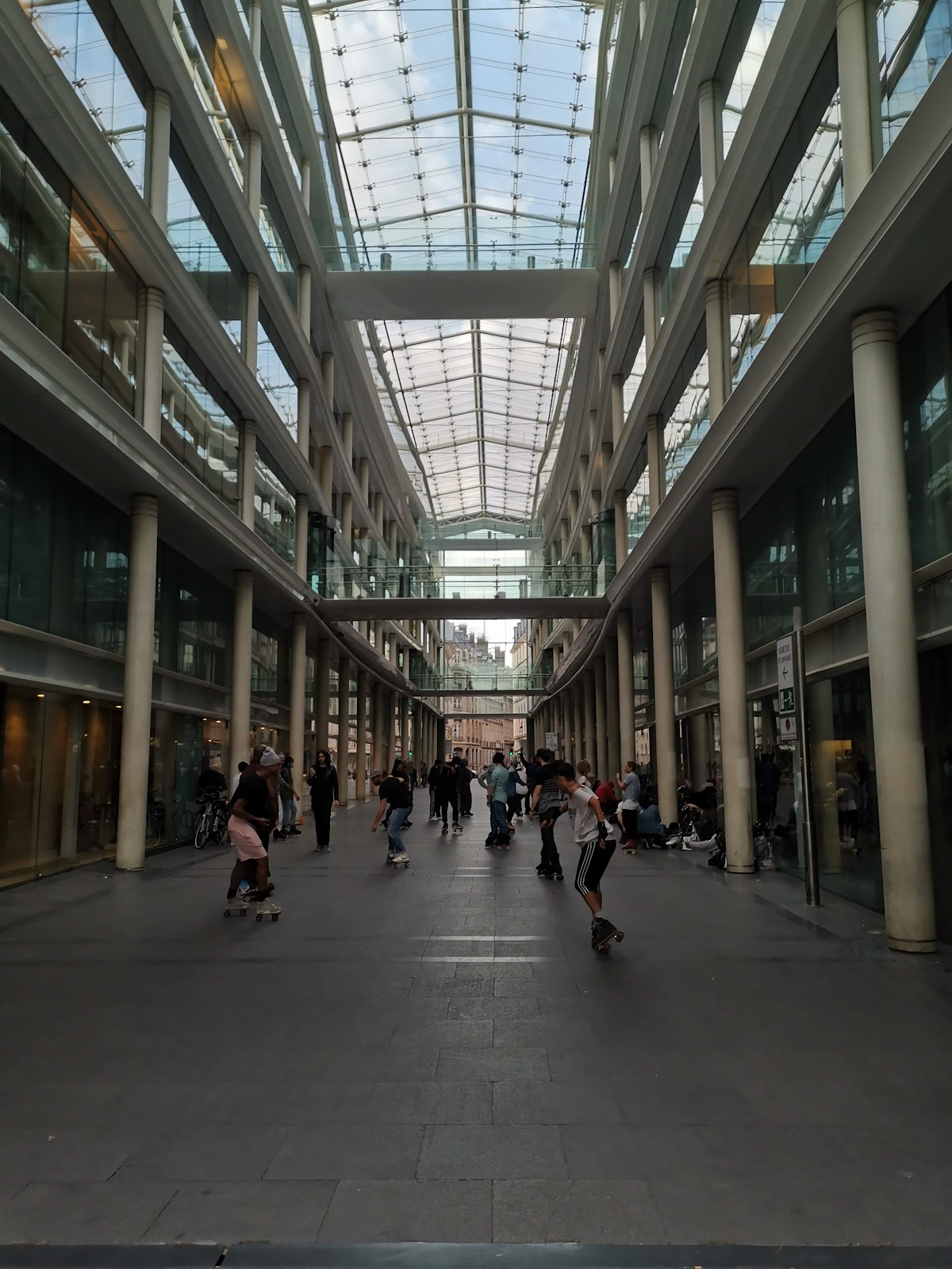 Marché Saint-Honoré - Photo 1