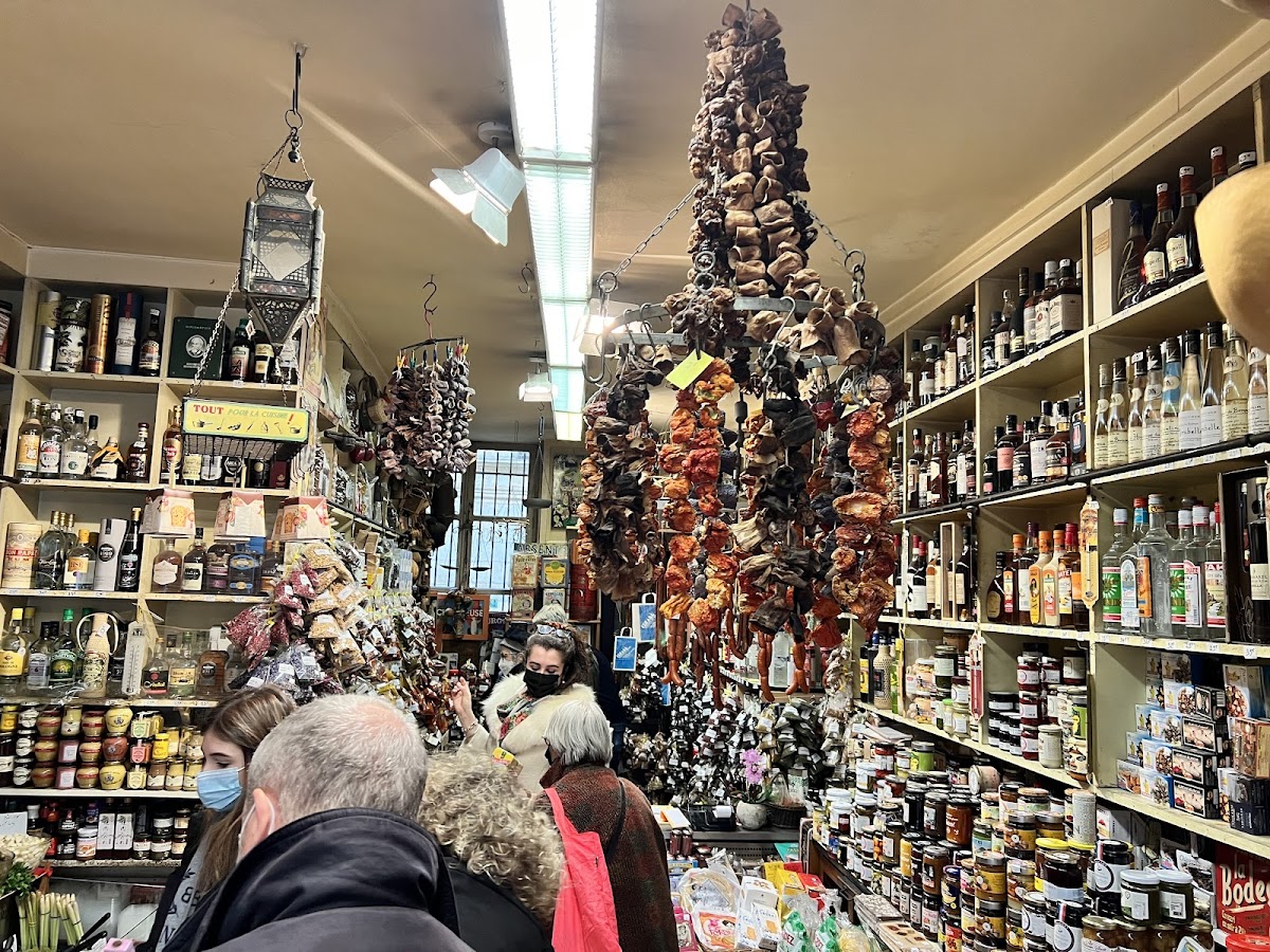 Olives, épices, fruits secs, etc... - Photo 2