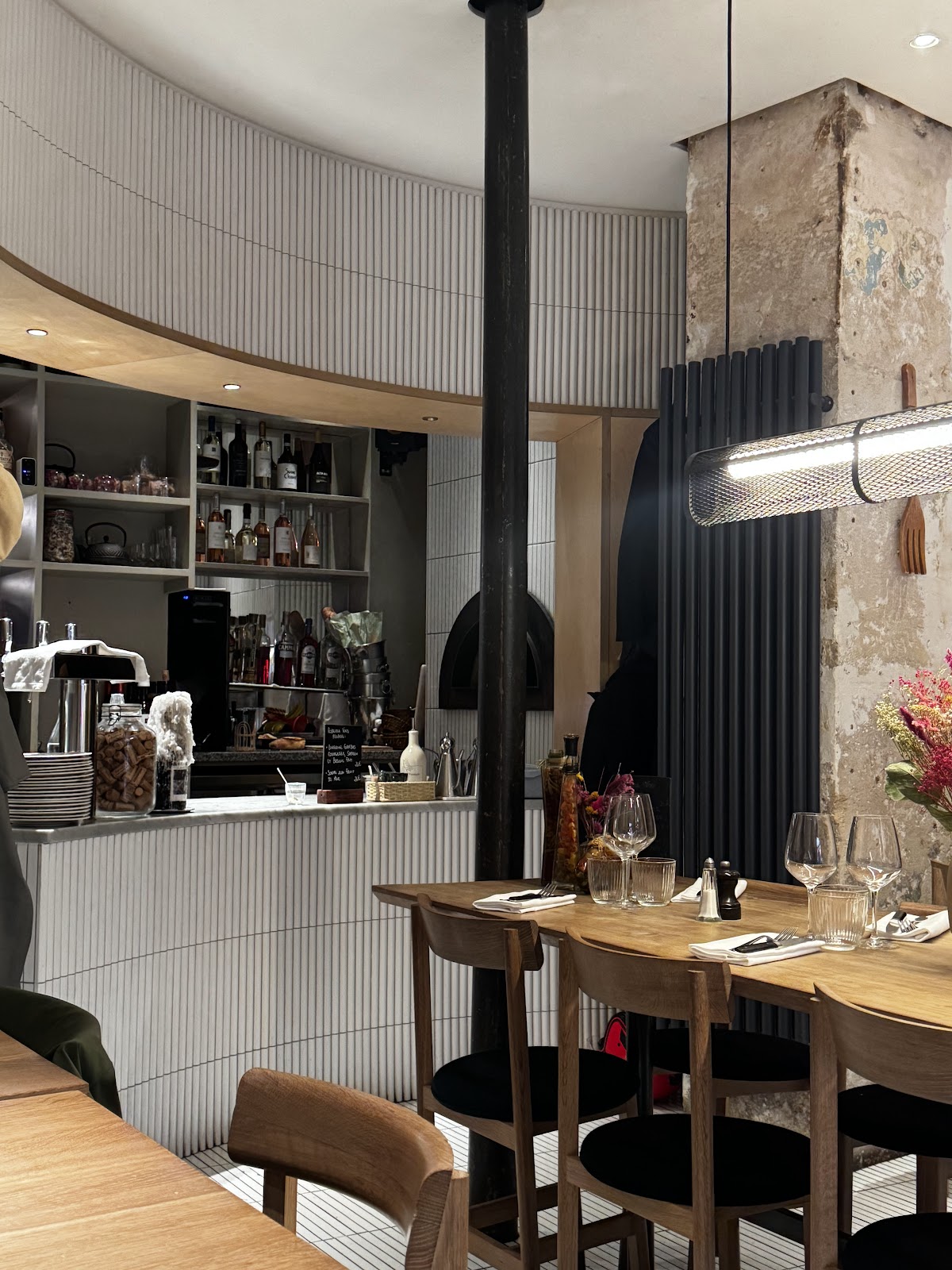 Papi Restaurant - Photo 2