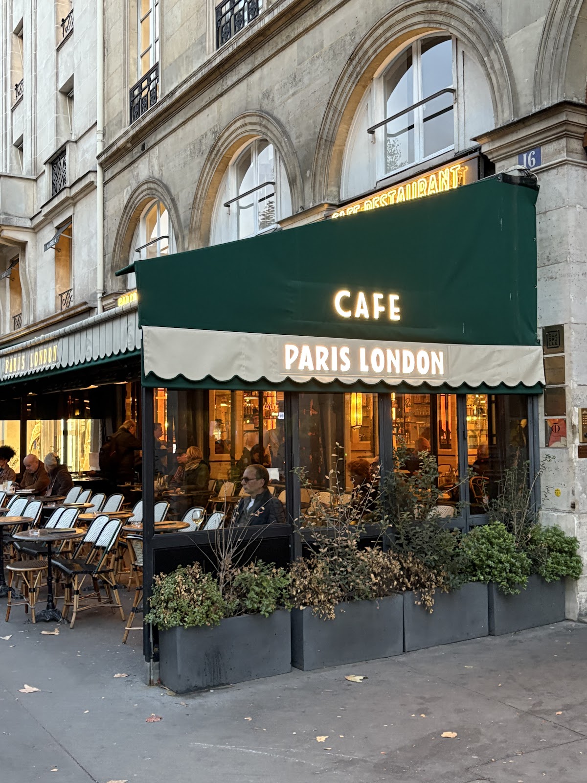 Paris London - Photo 3