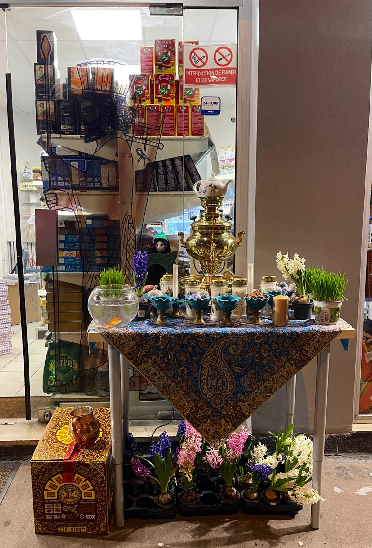 Persepolis, Épicerie iranienne - Photo 3