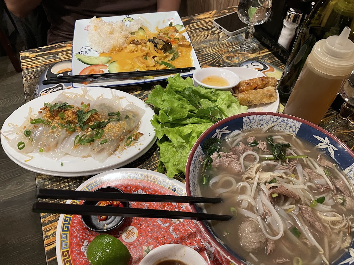 Pho Belleville - Photo 3