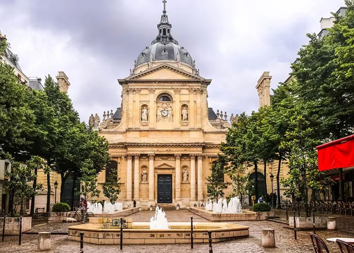 Quartier Latin - Photo 3