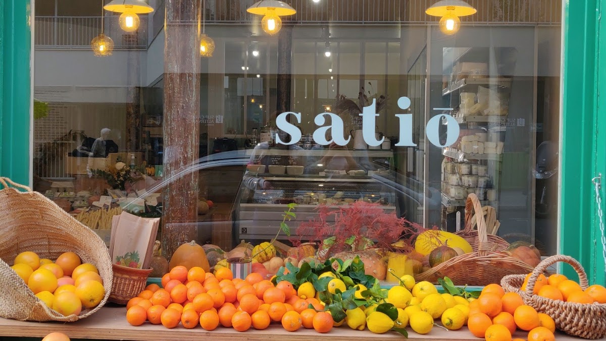 Satio - Photo 2