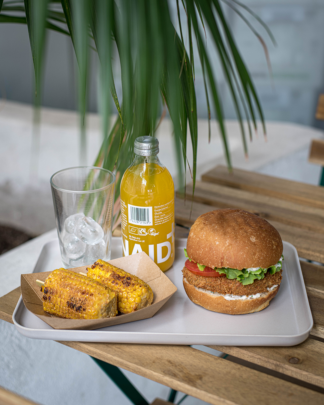 Season Square - Photo 2