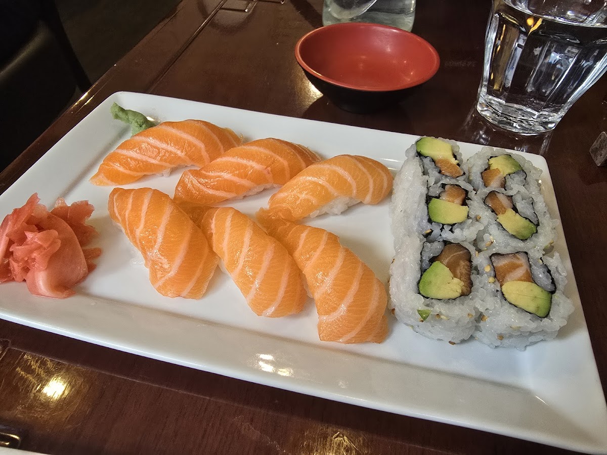 Ta Sushi - Photo 3
