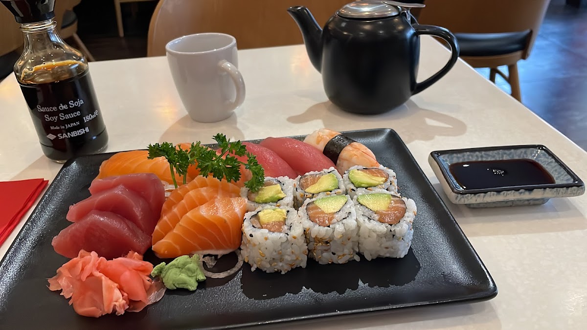 Toto Sushi - Photo 3