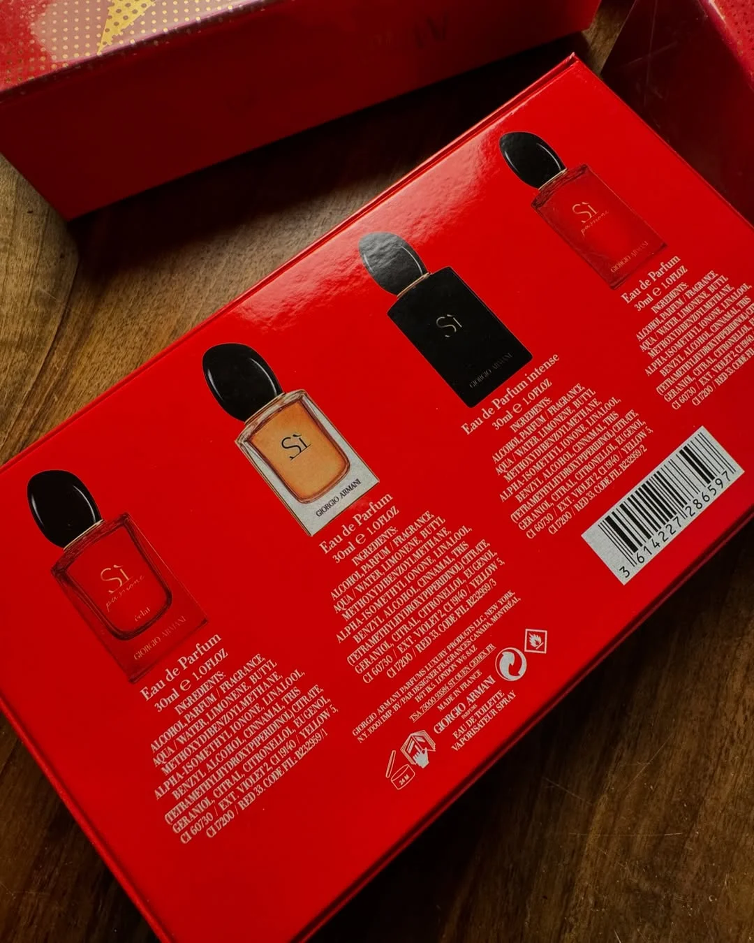 Gift Box 🎁 4 pcs - 30 ml 43$