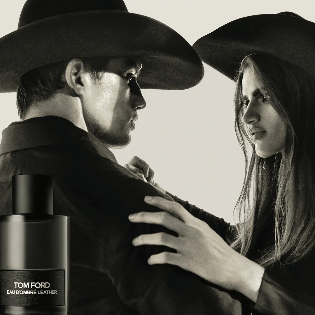Tom-Ford-Eau-DOmbre-Leather-in-Ad-Visual
