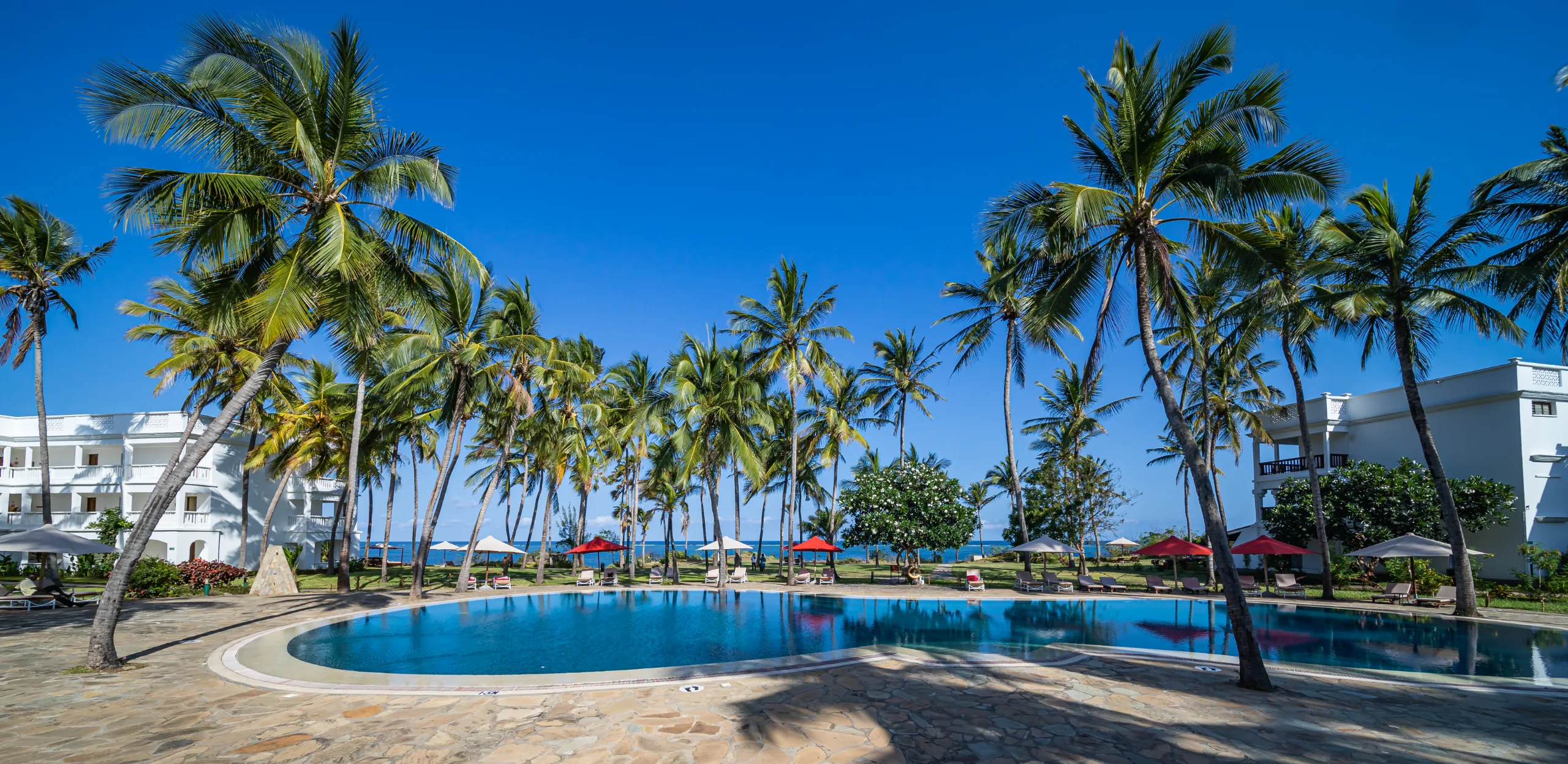 PrideInn Paradise ( Half Board) — view 3