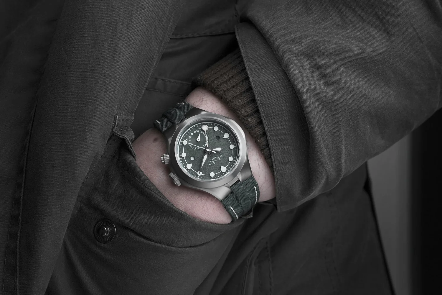 Arken Alterum: Redefining Titanium Tool Watches | VELOCE