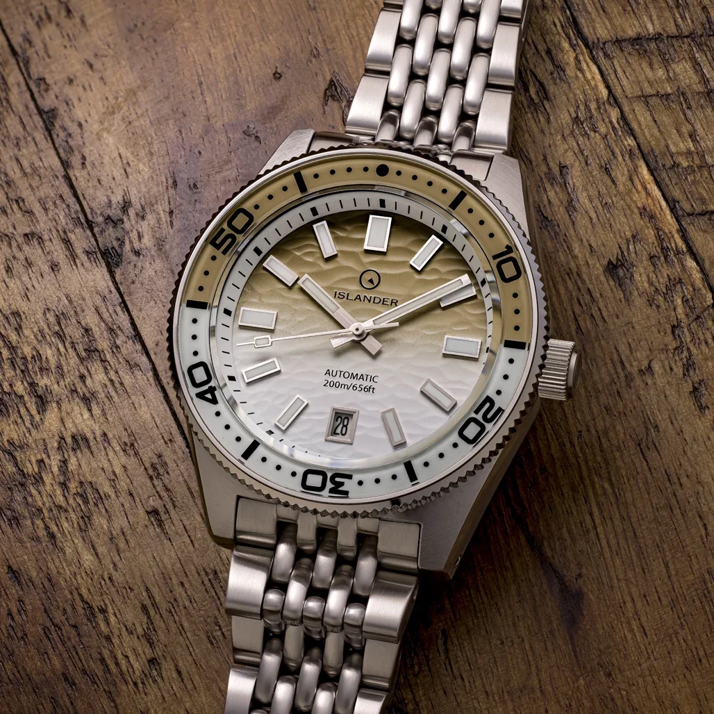 Islander Northport Divers Get Two Stunning Ripple Dials