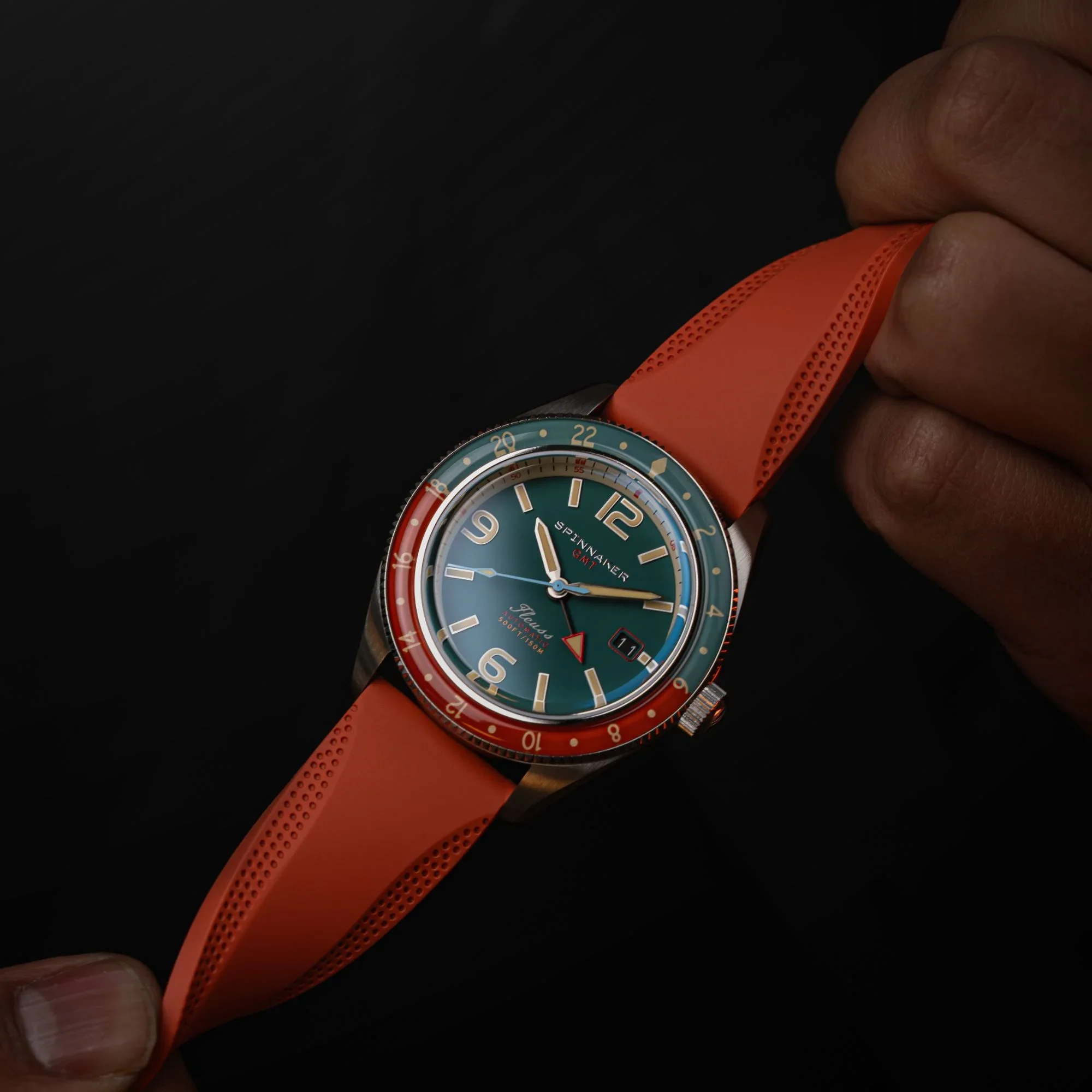 Spinnaker Fleuss GMT: The Best Vintage-Style Traveler Under $500? — photo 2