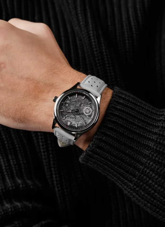 Holzkern Star Trek Watches: Final Frontier Specs & Overview — photo 4