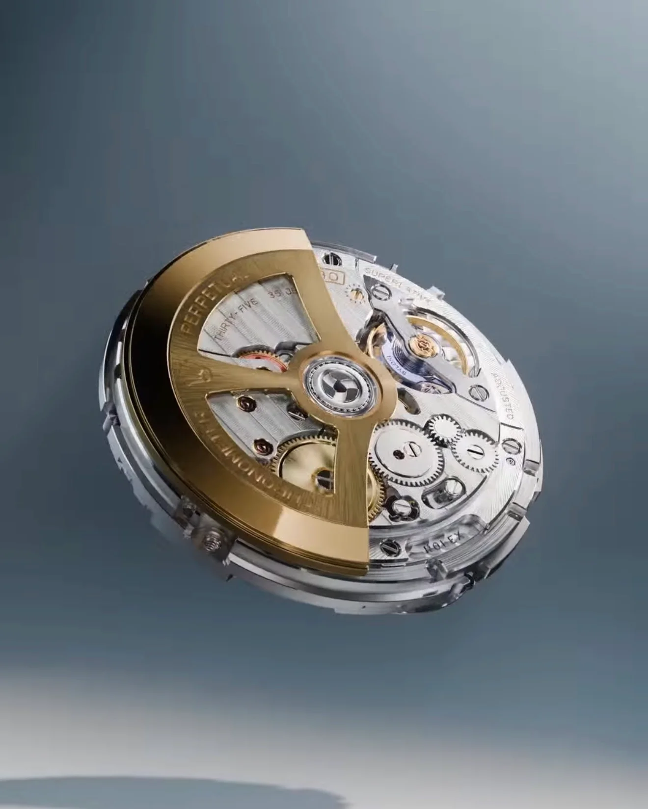Floating Rolex movement. Gold 