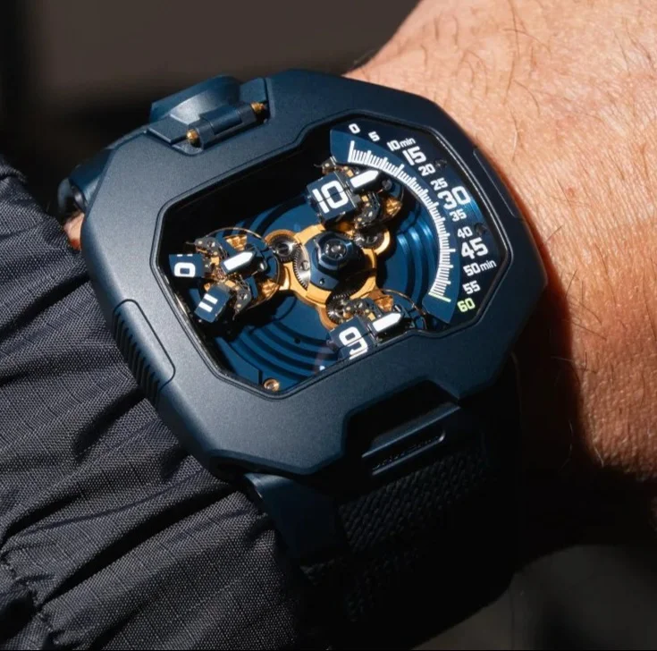 URWERK UR-120 