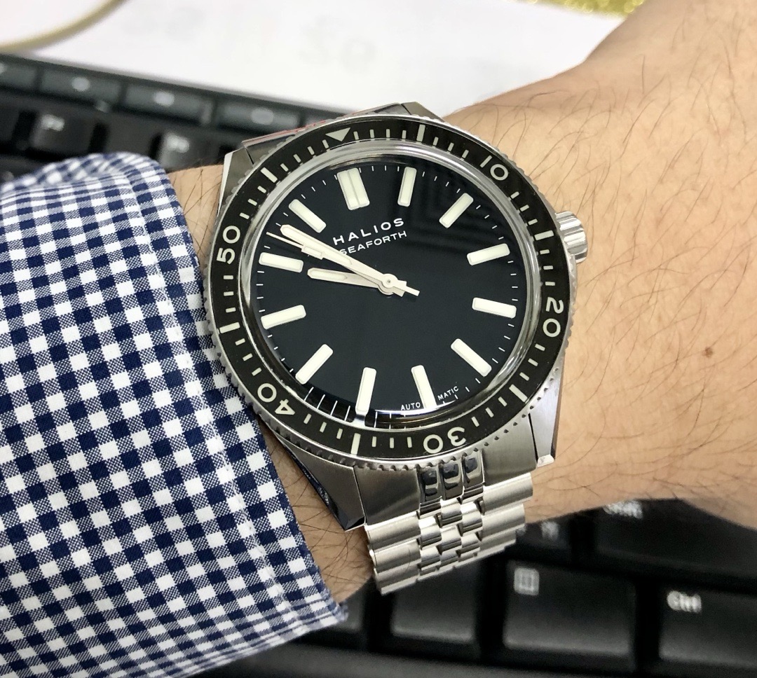 Desk diving #Halios 