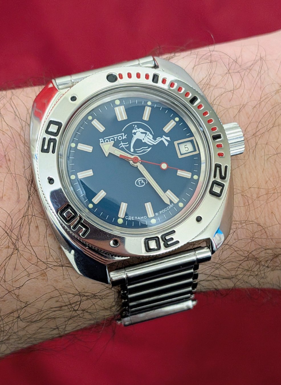 Vostok Amphibia 710059 on a Forstner Klip bracelet.