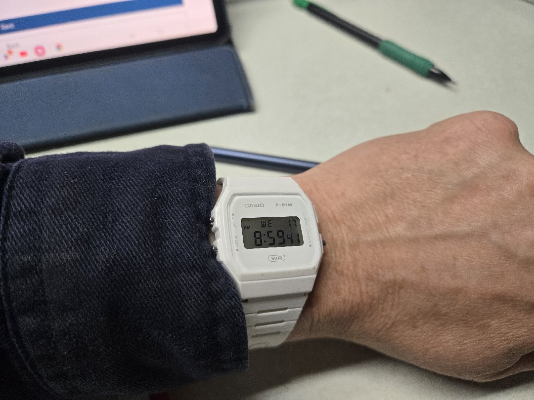 #wristcheckwednesday 