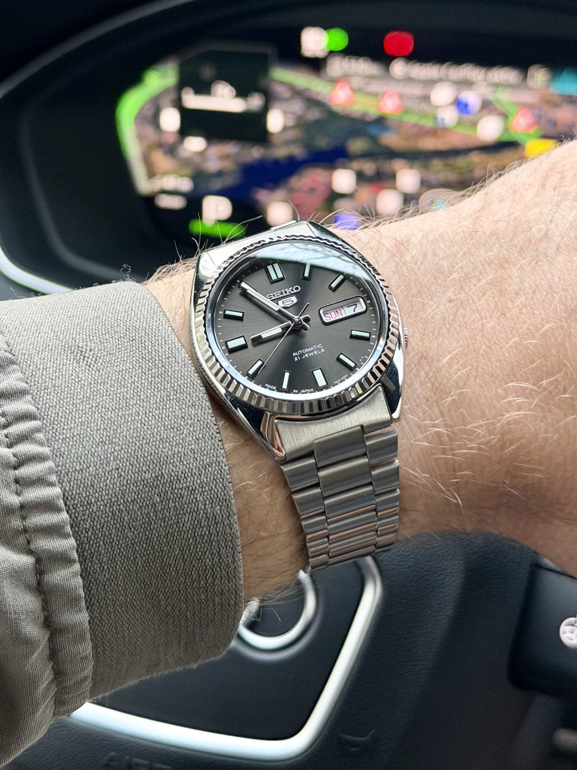 Today some wristtime for my modded SNXS79 with double domed sapphire and fluted bezel 
