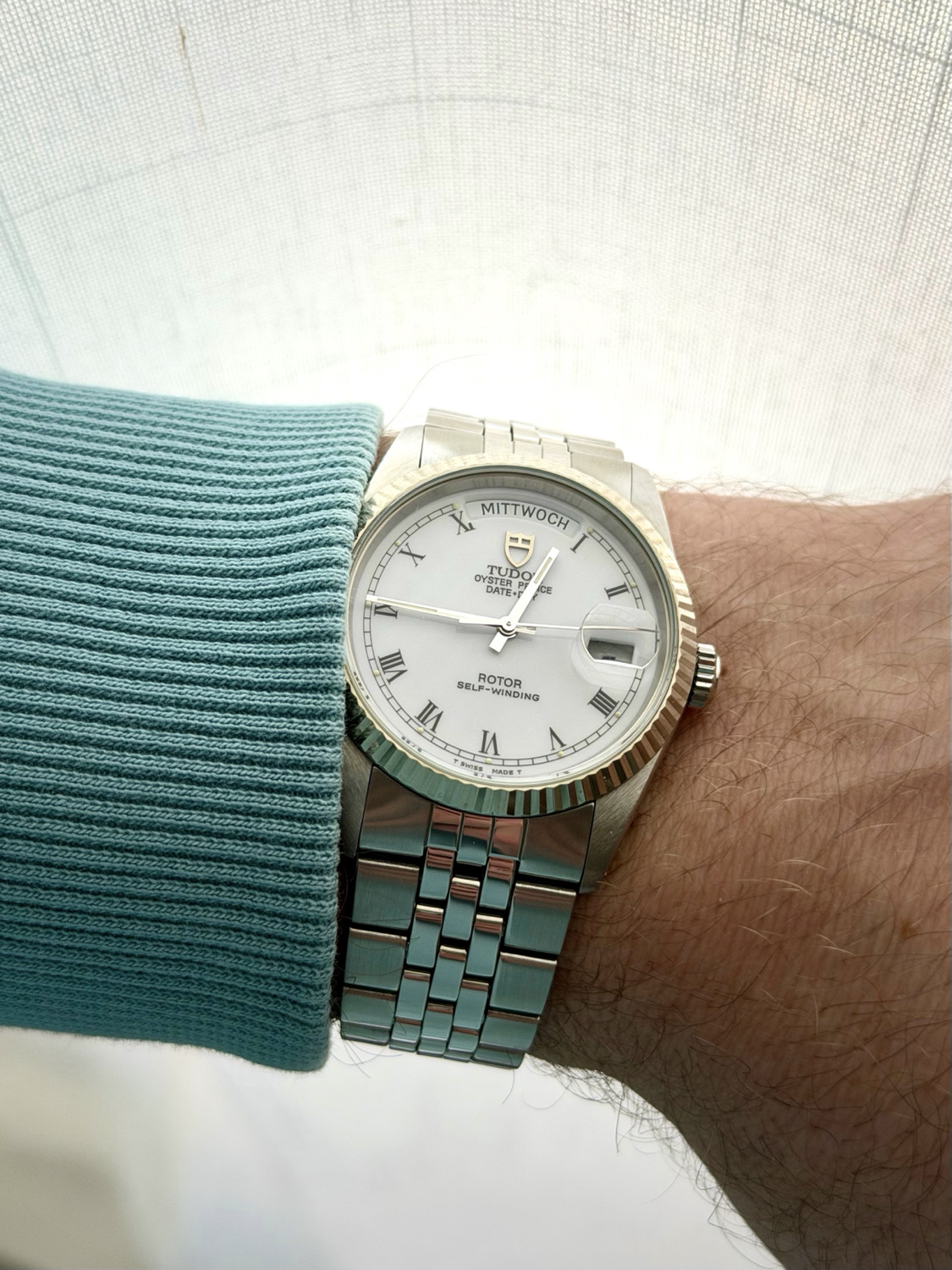 Switched to my 94614 - the older Prince DD reference with plexi, folded jubilee and Rolex Oystercase