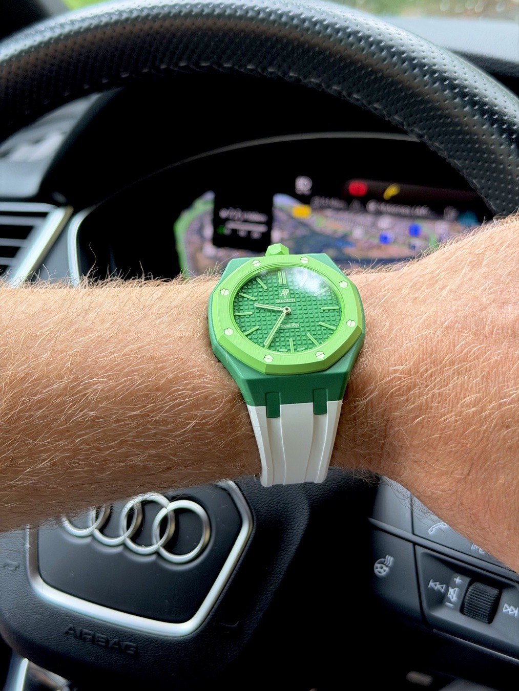 the Royal Pop for Sunday, now on the Wristbuddys strap, the quality is much better than from the cheaper ones on Amazon. would everyone recommend this Kit from Wristbuddys. As extra it is the smallest conversion Kit on the market with a diameter of 40,5mm. 