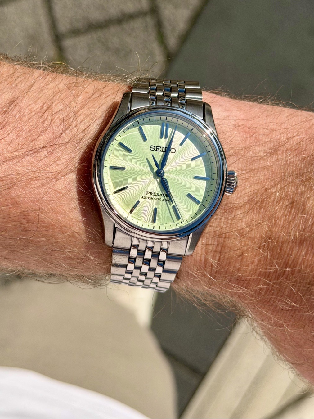 yesterday I bought the new Seiko Presage Wakatabi Iro, this dial is stunning 🤩