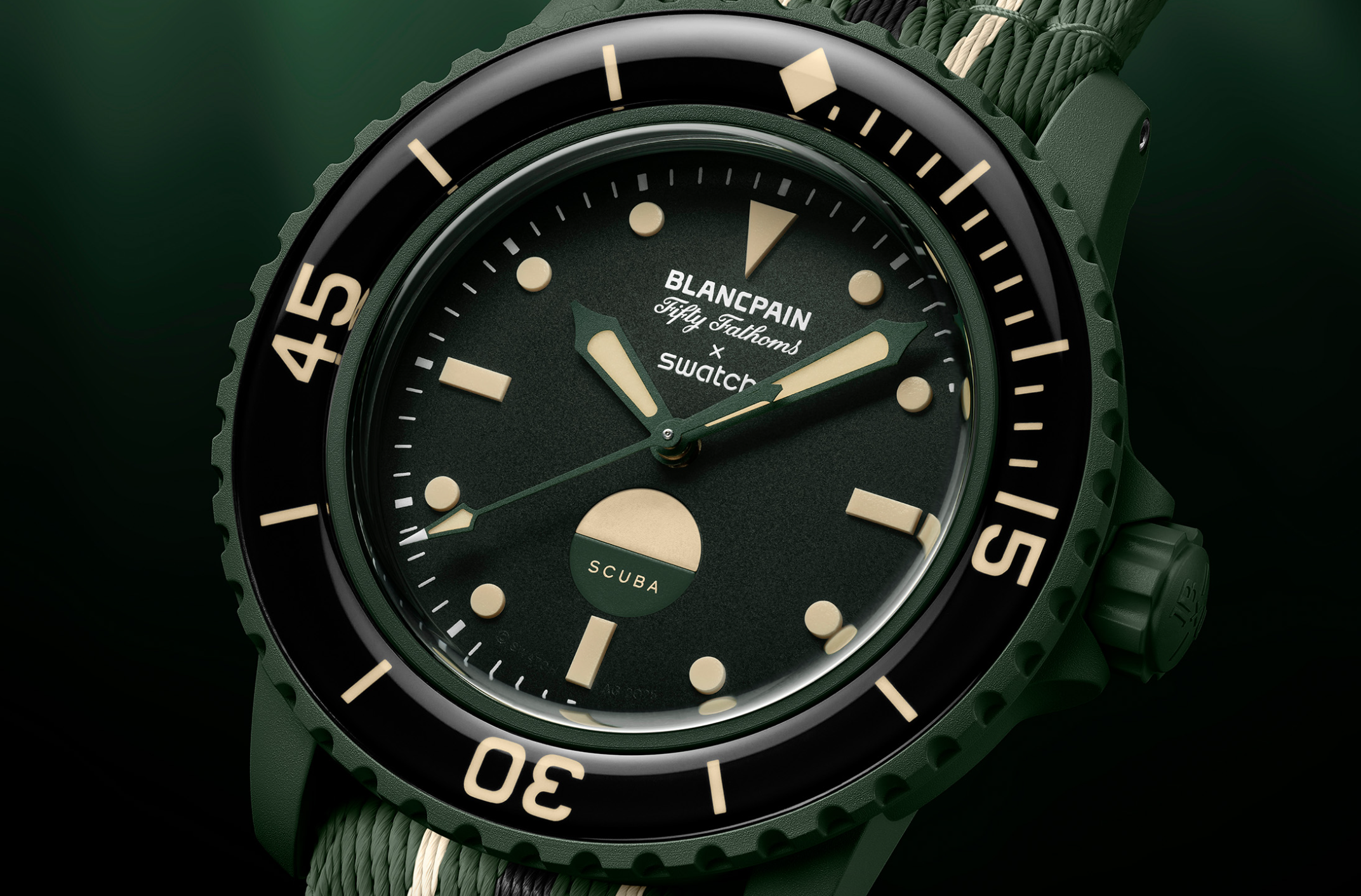 Bioceramic Scuba Fifty Fathoms Green Abyss Review | VELOCE — photo 2