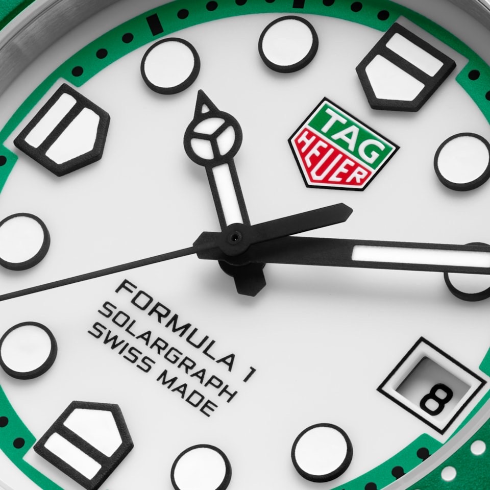 TAG Heuer Formula 1 Solargraph: Racing Heritage Meets Solar Innovation — photo 2