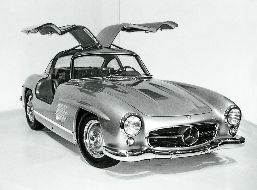 Mercedes 300SL Side View