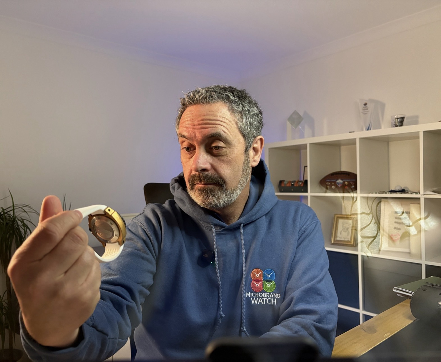 Dave at MicrobrandWatch - Meet The Collector - VELOCE Watch App