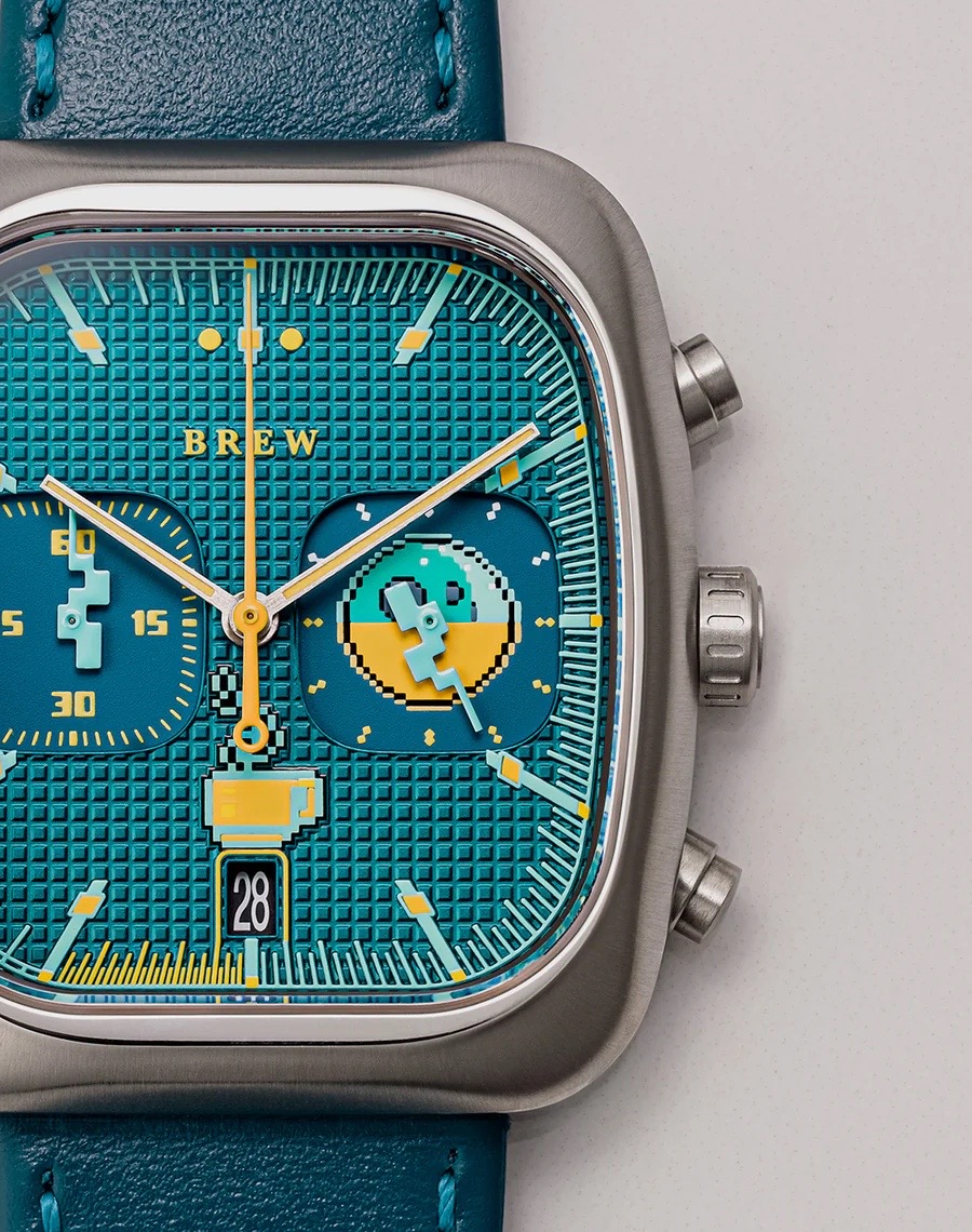 Brew 8-Bit Chronograph: Level Up Your Wrist with Retro Style!