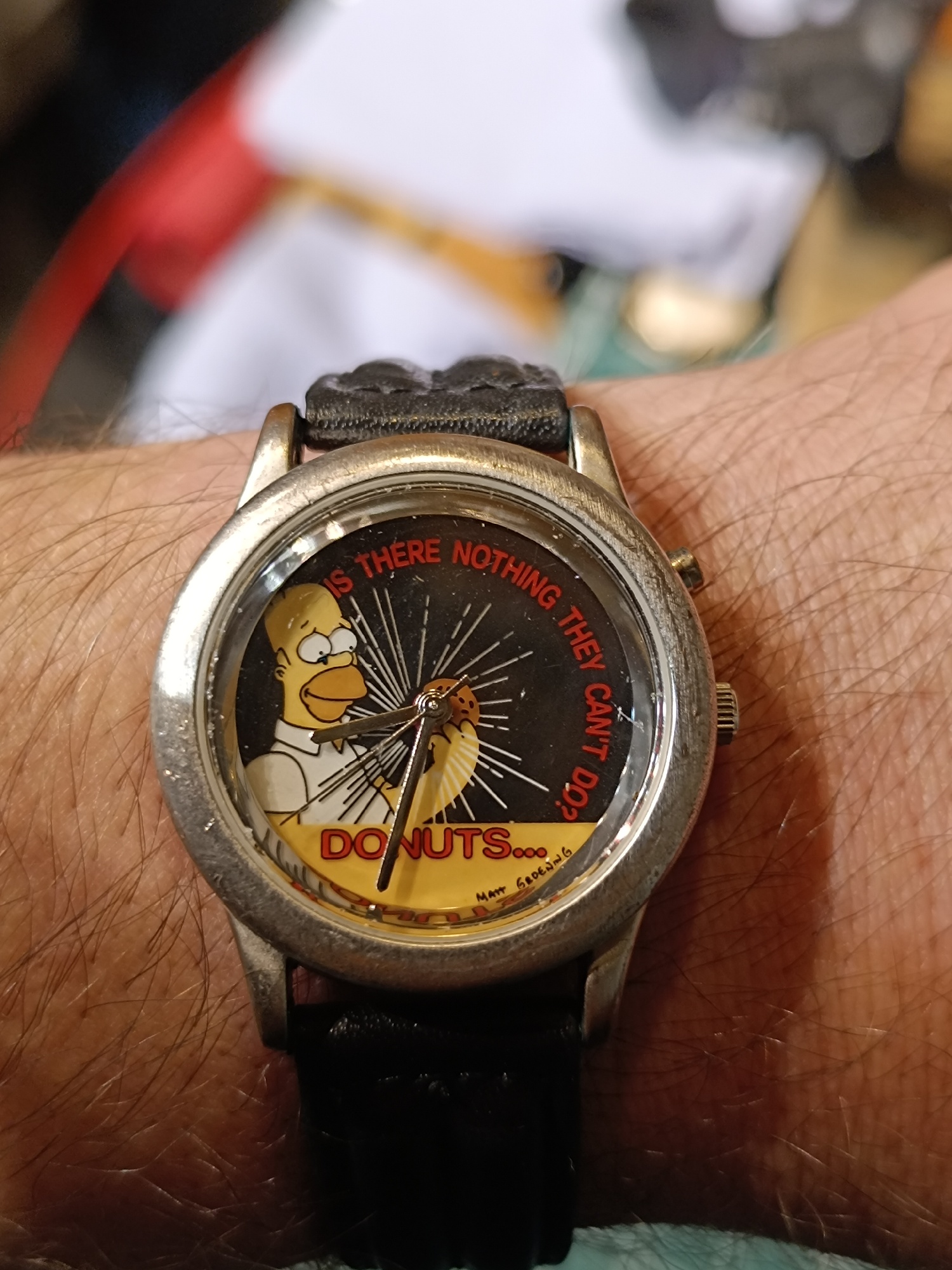 Today I’m wearing a fun and quirky new acquisition: the Wesco Homer Simpson “Donuts” Watch. A true collector’s piece for fans of The Simpsons and watch enthusiasts alike.

This watch captures Homer’s love for donuts with a playful dial that features the quote: “Is there nothing they can’t do? Donuts…” A nostalgic design that combines pop culture with wearable fun.

🔹 Watch Specs (AI-generated)

Brand: Wesco

Model: Homer Simpson “Donuts” Collectible

Case Diameter: ~36mm (stainless steel)

Movement: Quartz

Dial: Multi-color graphic featuring Homer Simpson & Donut

Strap: Black leather strap

Crystal: Acrylic dome

Water Resistance: Minimal (collector’s novelty watch)


👉 Perfect for collectors of vintage pop culture watches, Simpsons fans, and those who enjoy adding character to their daily wristwear.

📅 Follow the journey: 365 days, 365 watches