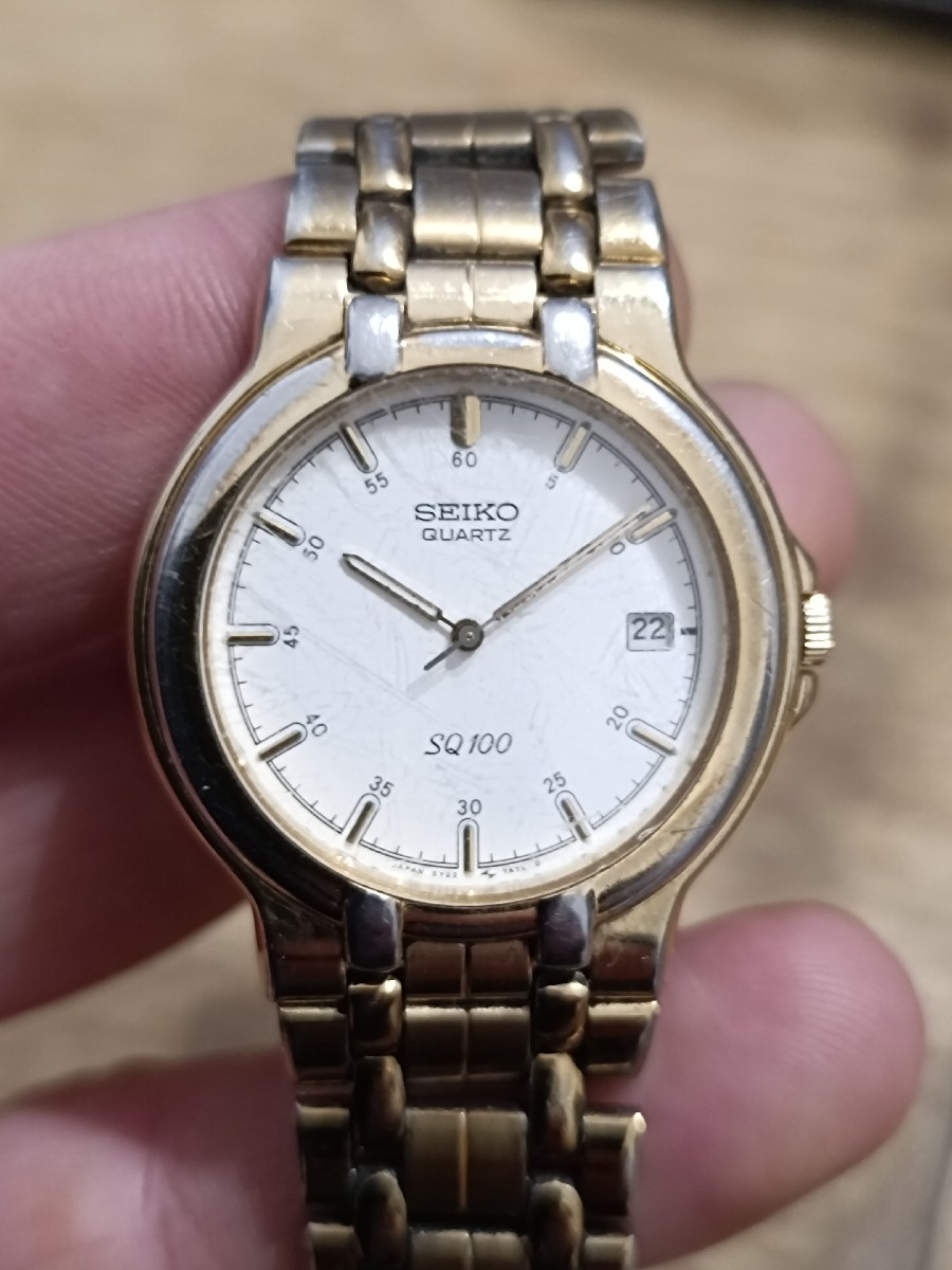 Today I’m showcasing a Seiko SQ100 Quartz, a vintage gold-tone classic that combines timeless design with everyday durability.

✨ Watch Specs (AI-generated):

Brand: Seiko

Model: SQ100 Quartz

Movement: Seiko Quartz Caliber (Japan Made)

Case: Gold-tone stainless steel

Dial: White textured dial with applied indices

Crystal: Hardlex

Water Resistance: 100m (SQ100 = Sports Quartz 100m)

Bracelet: Gold-tone stainless steel link bracelet

Features: Date window at 3 o’clock


This piece is a reminder of Seiko’s golden era of reliable quartz watches – robust, elegant, and perfect for daily wear.

👉 Stay tuned as I continue my journey to wear 365 watches in 365 days!