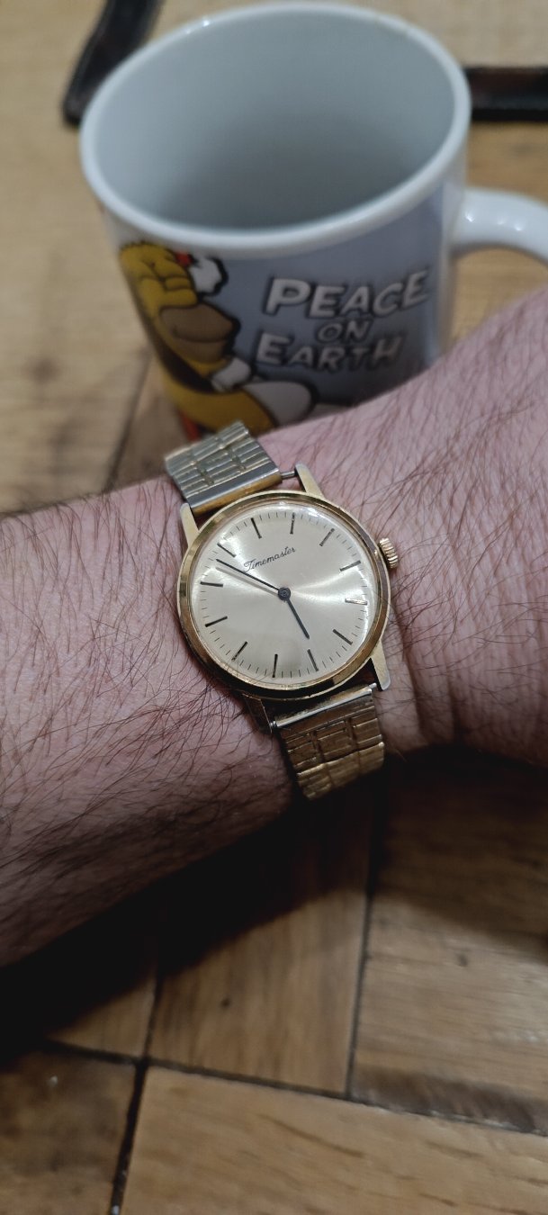 Morning fellow enthusiasts
I was born at the wrong time or the previous me misses the old times. 
What about you? Do you also love vintage watches? 