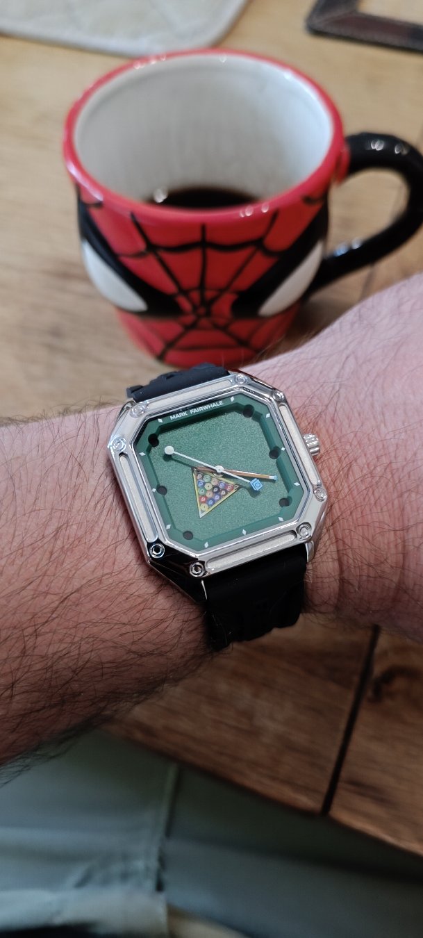 Yesterday watch that I completely forgot to post. Idiot me! I was too excited to wear it! lol