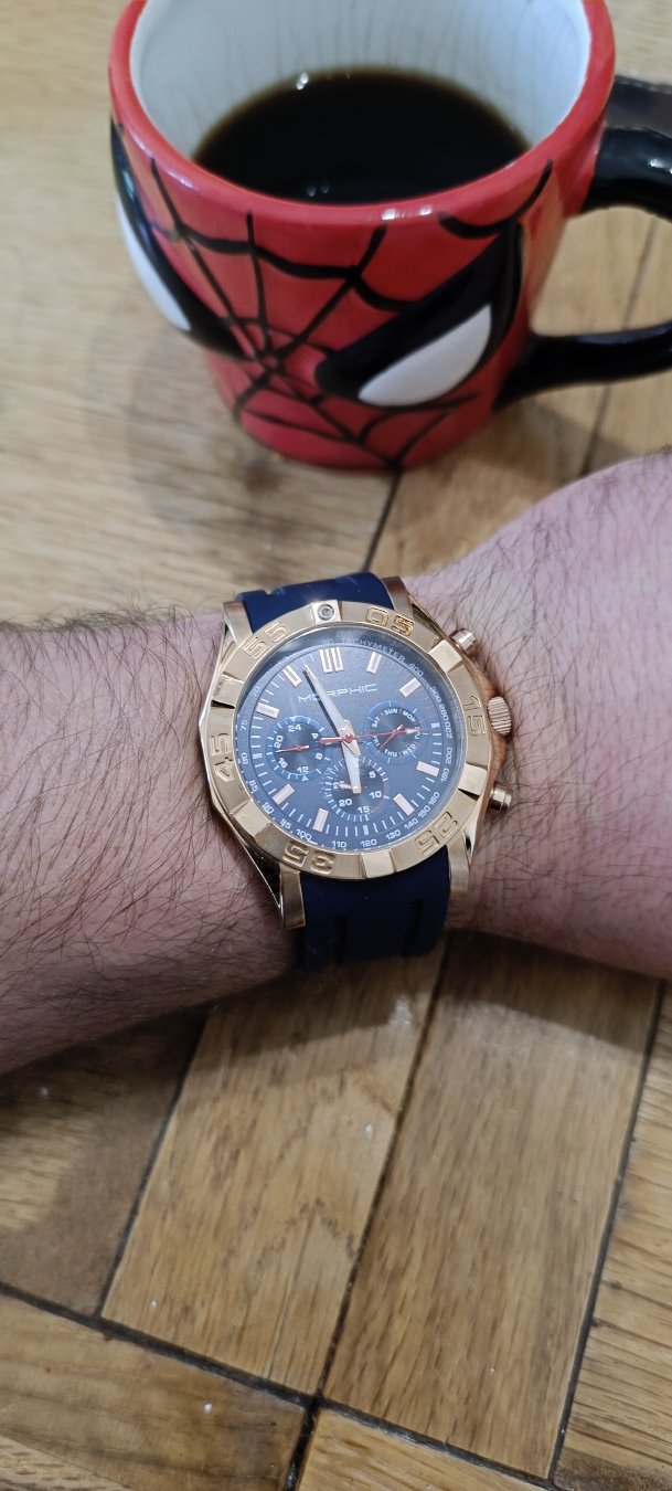Today's watch. This one I wore before. I think. 