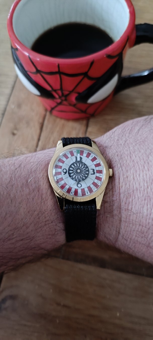 Woke up feeling like shit — more than usual — and didn’t wanna talk. Needed something to cheer me up fast. 
So I grabbed this nice and fun piece: a roulette-themed wristwatch, full casino style. It’s unbranded — a Mumbai Special. The central spinner is the second hand and it’s honestly hypnotic to watch. 
What do you guys think? Would you rock an unbranded Mumbai Special? Drop a 🎰 if you’d spin it. 