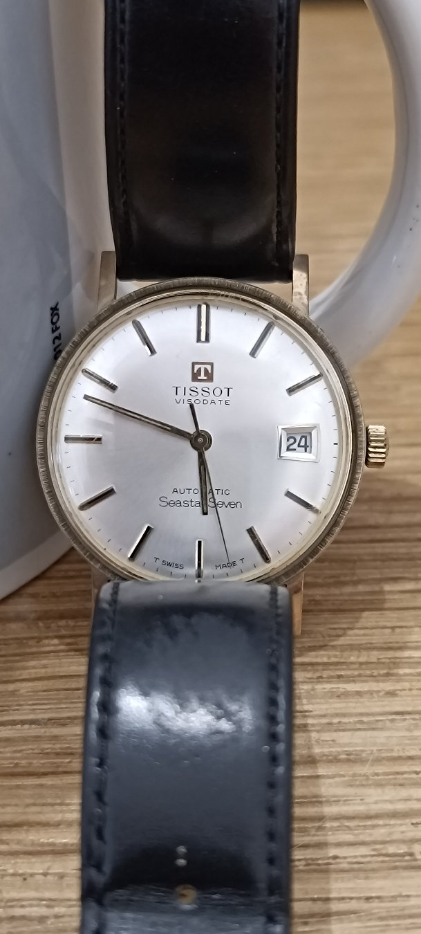 Morning
Ever run into a vintage watch with zero case back access? 🕵️♂️
This gorgeous 1960s Tissot Visodate Seastar Seven features a front-loading monocoque (unibody) case. Stamped with "Use Key No. 315 T," this mid-century timepiece requires popping the crystal from the front and using a split stem to access the automatic Tissot Caliber 784 inside.
Drop a comment below—do you love the sleek design of monoblock cases, or are they a nightmare to service?
Don't forget to like and subscribe for more vintage horology, hands-on teardowns, and unique timepieces!
#Tissot #VintageWatch #WatchCollecting #Horology #Visodate #SeastarSeven #WatchMaker #VintageTissot #Watches