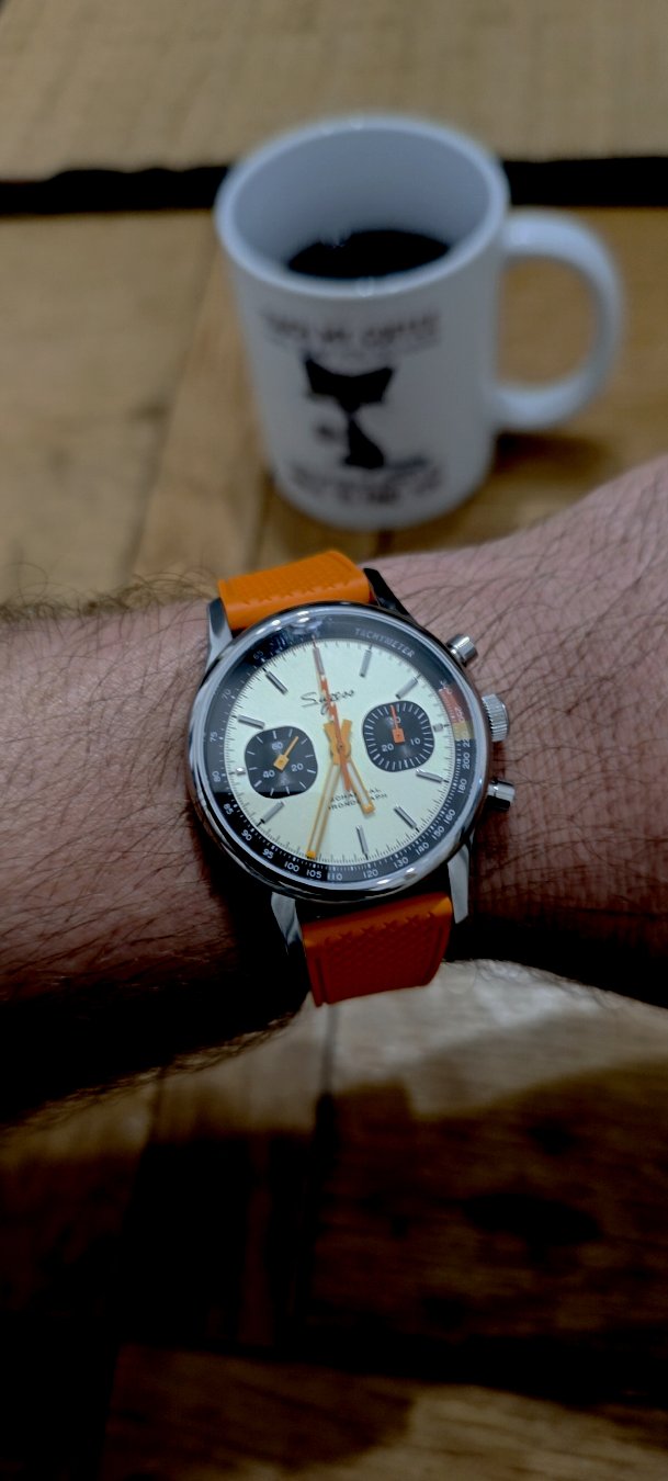Morning
Today we take a deep dive into the Sugess Heritage Chronograph (Ref. S.G 434). Featuring a classic panda dial layout with high-visibility orange accents, this vintage-inspired timepiece packs a massive punch for the price.
Under the hood, it’s powered by the legendary Sea-Gull ST1901 hand-wound movement—a column-wheel chronograph with deep history tracing back to the Venus 175. We take a close-up look at the dial execution, wrist presence, and that stunning view through the sapphire display caseback.
#arbalexwatches #Sugess #SugessWatch #ST1901 #SeaGullST1901 #Chronograph #WatchReview #MechanicalWatch #WatchCollector #PandaDial #Horology