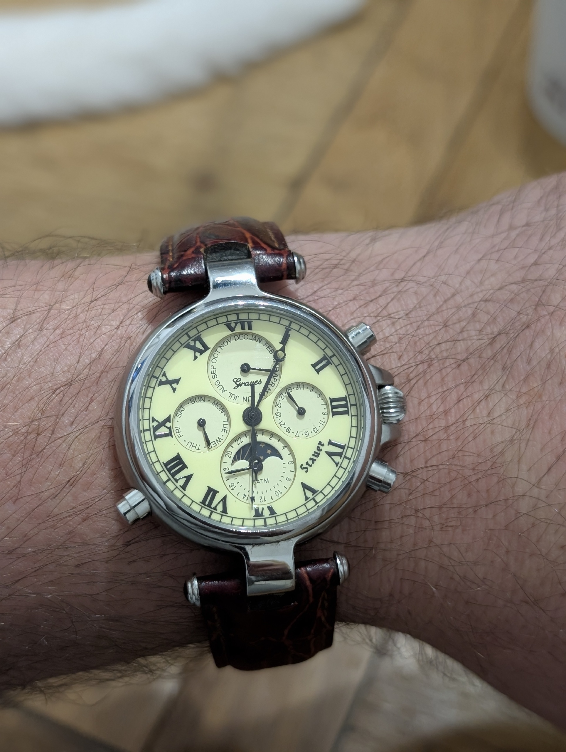 Morning everyone,
Today on @arbalexwatches, we take a close-up look at the Stauer 1933 Graves Ultra-Grand Automatic—a budget-friendly automatic watch inspired by one of the most famous timepieces in horological history: the $24-million-dollar Henry Graves Supercomplication by Patek Philippe.
What do you think of direct-to-consumer homages like this? Drop a comment below! Don't forget to like, subscribe, and share with fellow watch lovers.
#Stauer #WatchReview #Horology #PatekPhilippe #HomageWatch AutomaticWatch WatchesOfYouTube WatchCollecting VintageWatchStyle Complications