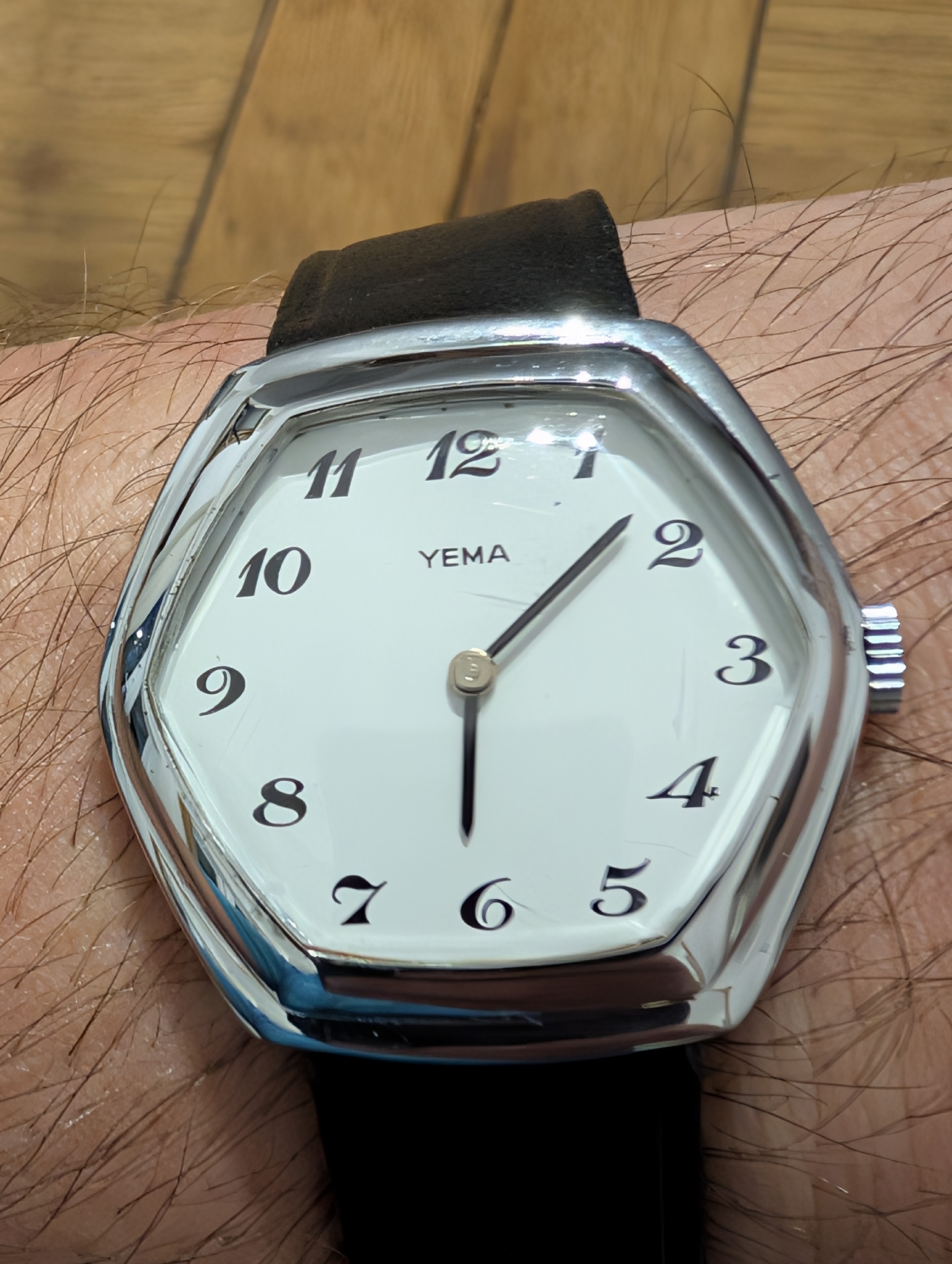 Morning everyone
When you think of Yema, dive legends like the Superman or racing chronos like the Rallygraf usually take center stage. But back in the 1970s, the iconic French brand was quietly churning out some of the most striking geometric dress watches ever made.
Today we’re taking a close look at a 100% original vintage Yema featuring an asymmetrical hexagonal case, crisp white dial, and classic Breguet numerals—powered by an authentic hand-wound French mechanical movement. No social media hype, just pure horological character and 70s design perfection.
Drop a comment below: What’s your take on 70s geometric case shapes?
Subscribe for more authentic watch reviews, vintage deep dives, and hands-on horology!
#Yema #VintageWatch #Horology #WatchCollector #FrenchWatchmaking #VintageYema #WatchTok #WatchesOfYouTube #WristWatch #WatchAddicts