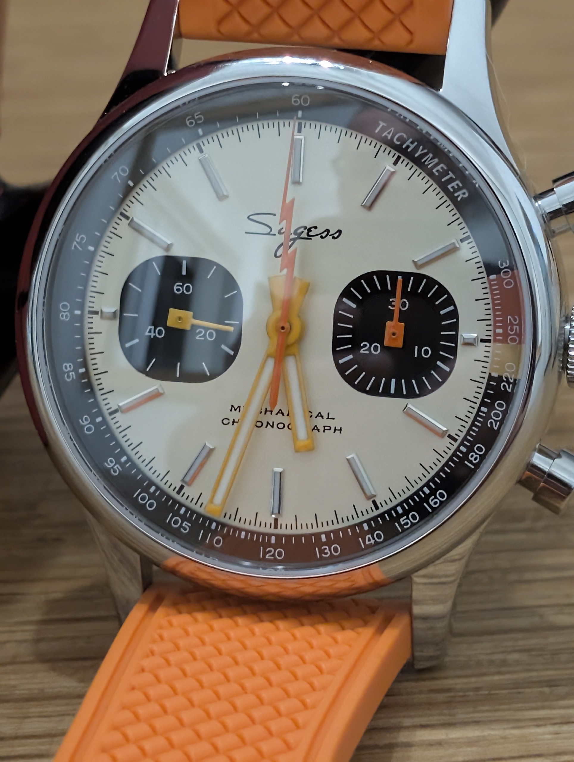 Morning everyone 
​Is this the best budget mechanical chronograph on the market right now?
​Today we’re taking a close-up look at the Sugess Chrono Heritage! Packing massive 1960s Breitling Top Time "Deus" vibes with its surfboard dial and orange lightning-bolt seconds hand, this watch delivers huge style. But the real star is on the back: a full view of the legendary manual-wind Seagull ST1901 column-wheel chronograph movement.
​What do you think of this piece? Let me know in the comments!
​Don't forget to Like & Subscribe for more watch breakdowns, reviews, and hands-on horology content!
​#watches #watchtok #sugess #chronograph #seagullst1901 #toptime #watchcollector #arbalexwatches