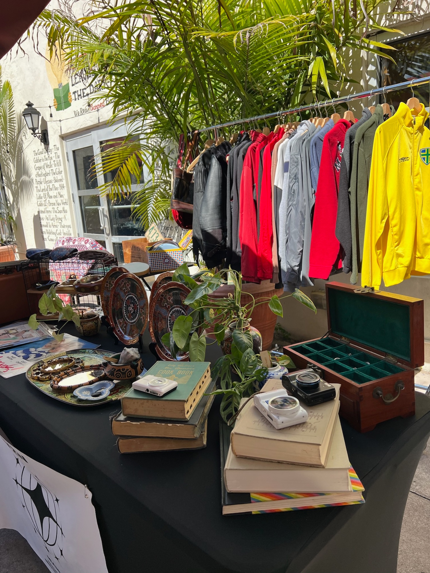 Books & Books Vintage Halloween Market photo